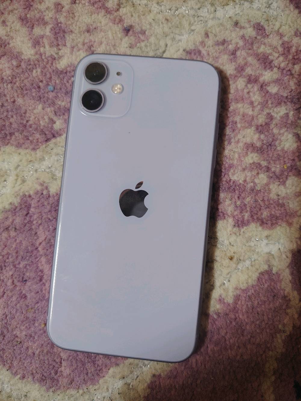 ايفون 11 العادي النضافة فول ذاكرة 128 - بطارية 86 الجهاز ضمان نضافة كلش الله يشهد مال بيت السعر 300 قفل مكاني كوت حي الجوادين 