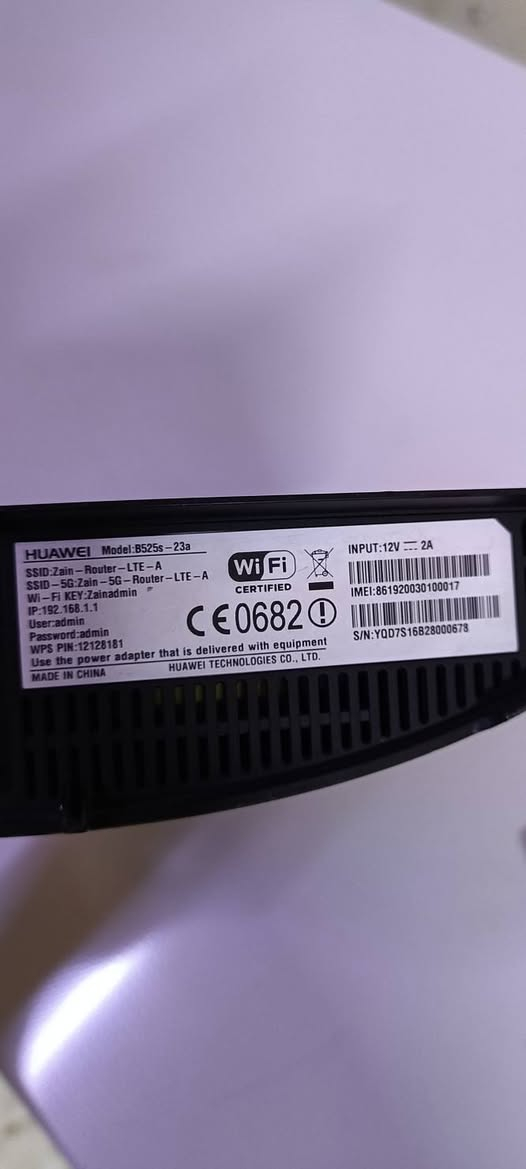 راوتر هواوي جوكر 4G b525s للبيع 
الرواتر يدعم الشريحه و بنفس الوكت تكدر اتخليه راواتر للنانو لو للضوئي 

يجي اربع منافذ LAN و منفذ WAN 

يدعم تركيب انتنا خارجية لتقويه الاشاره 

و وياه قطع تحويل 

السعر 40 الف شامل التوصيل 

العنوان البصره قضاء المدينه
يوجد توصيل محافظات


**إذا كنت صاحب هذا الإعلان وتريد حذفه لأي سبب، رجاءا أرسل رسالة إلى الدعم الفني**