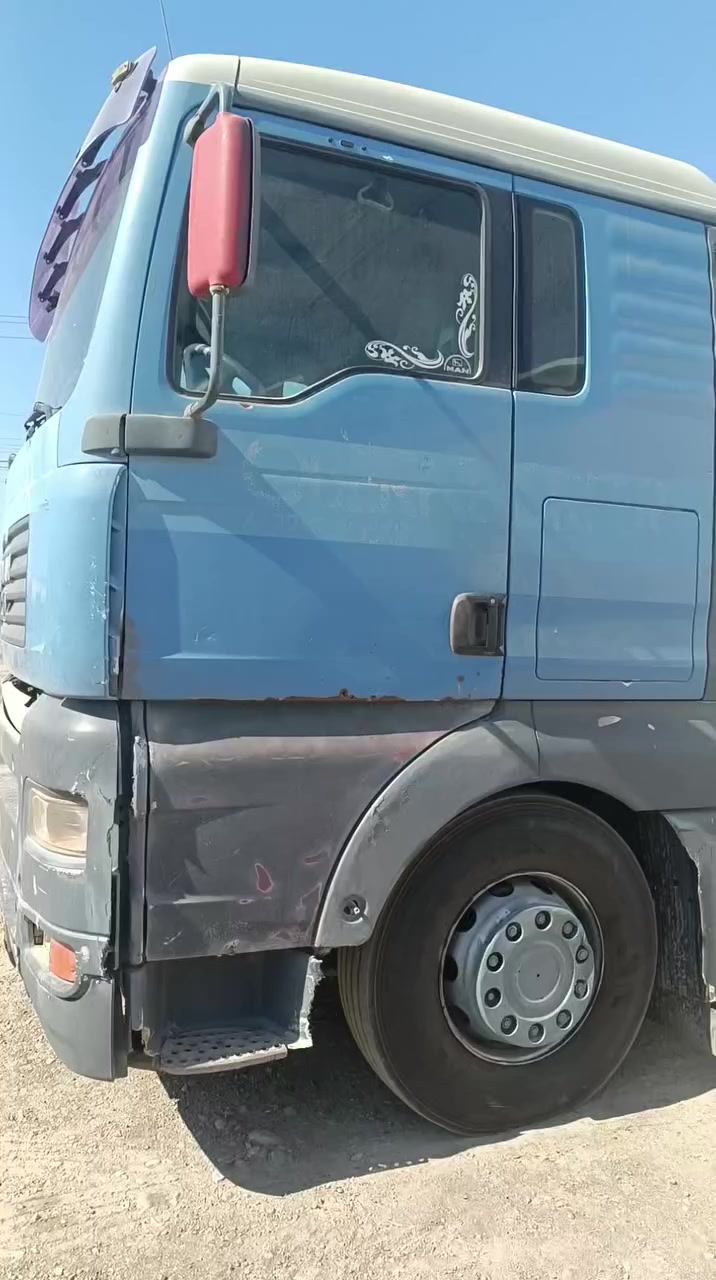 السلام عليكم مان تيكة موديل 2003الرقم الهاتف ***********
