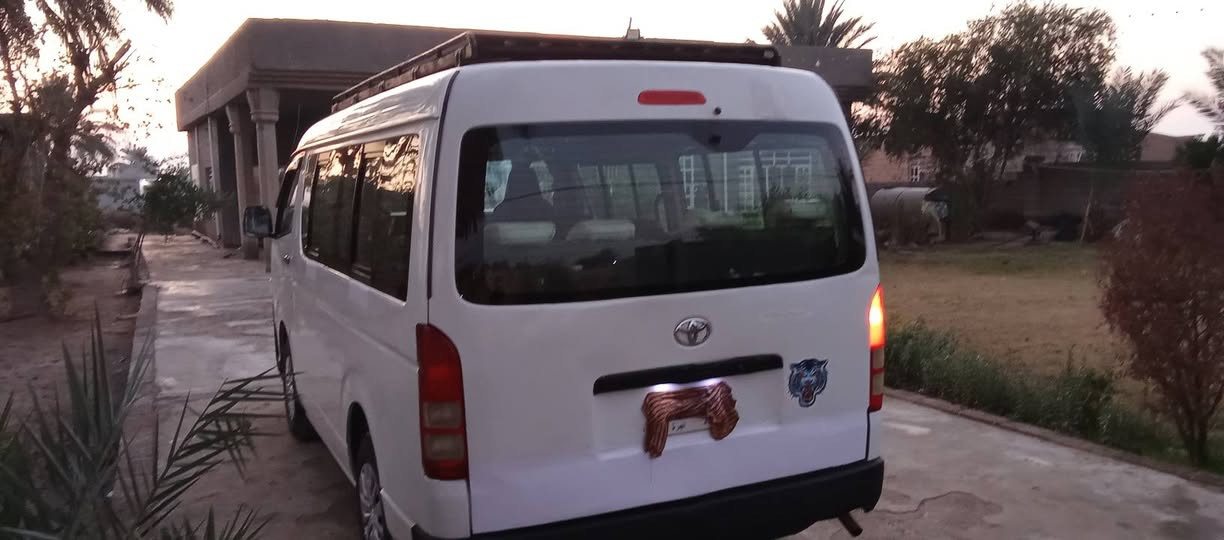 هايسه ثليثيه رقم بغداد     بسمي  كير محرك اكسل مكفول تخم تاير صدر جديد   منضمه غاز جديد     موديل       2008.    صبق حرام بدون بجم مابي ولا قماره       السعر 163وبيها مجال حك الجيه   اتصال ///***********///***********///ديالى الخالص //
