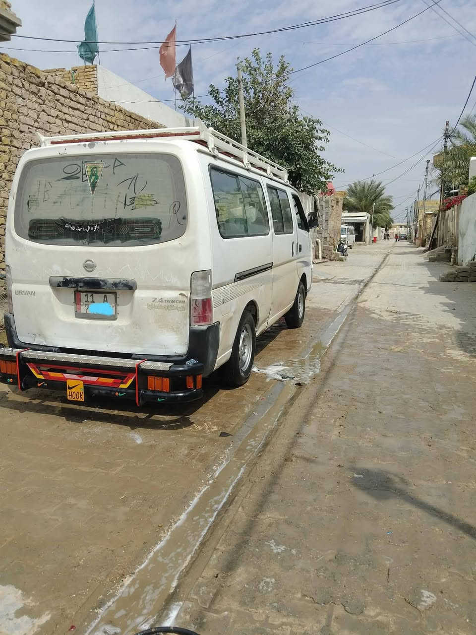 سلام عليكم
نيسان يورفان 2007
رقم بغداد نكليزي صاعده هزه قبل شهر
مكينه كير كسن جدد
مكينه زغيره هستوه شادينه
شرط ترايك 140 وعلي 
سياره مكفوله كفاله لاضربه
ولا صبغ بيه بارد وره باب سايق 
بصفحه طويله بارد ربع شبار
وبل صفحه طويله بربع لخير يم بكلايت 
شبر بارد فقط 
ولبنيد جارد صبغه مغلف فابلون 
سياره واحد علا واحد كله جديد 
تخم تأير لفتين ورك سياره قبل يومين صدره كله جديد حداديه وصدر قبل يومين كله جديد ترهم بيع او مراوس 
#سعر98وبيه مجال للشراي مكاني واسط الكوت
***********
متواجد خاص 24ساعه
