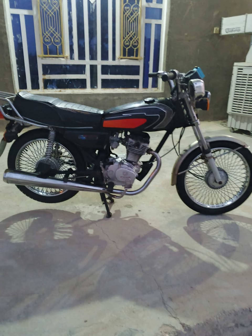 دراجه البيع تياكر موديل 2020 مكفوله من كلشي اوراق صولي  سعر 375او بيه مجل شي بسيط ***********
