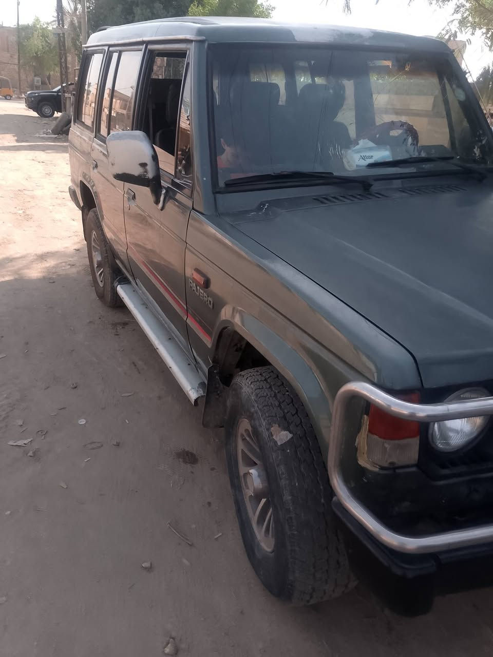 باجير رقم اربيل مالكه بغداد بلاديه كلشي شغال بيه مكينه بيه تنقيص سعر 40 وبيه مجال قليل ***********
