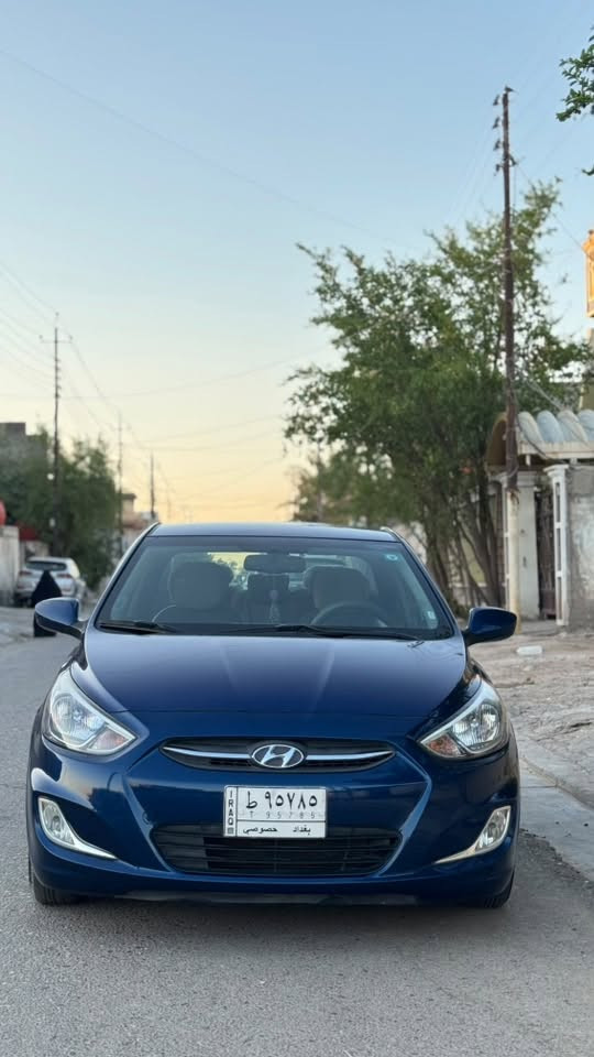 هيونداي أكسنت 2017 امريكي

محرك 1600 GDI
كير اوتماتيك 

موصفات العاديه حساسات خلفيه كامره 

ضربتها من امريكا فقط جاملغ خلفي عكس السايق صبغ مع خدوش بسيطه 

كير محرك مكفوله 

سياره جاهزه من كلشي 

السعر 88$ 

سياره بأسمي مكاني المحمودية 

***********
متوفر واتساب
