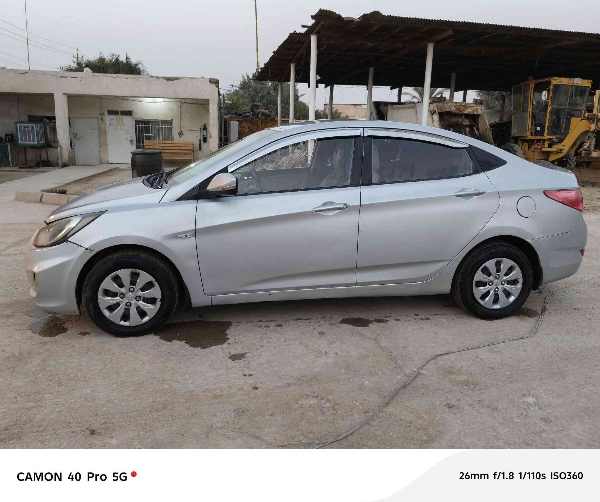 اكسنت 2012 خليجي صبغ حزام الضهر جاملغ الأيمن كاملة من كل شيء تبريد ثلج أي نقص مابيه السعر 84 للاتصال على الرقم :***********
