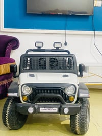 سيارة أطفال شحن • جيب نفرين • بطارية 12V