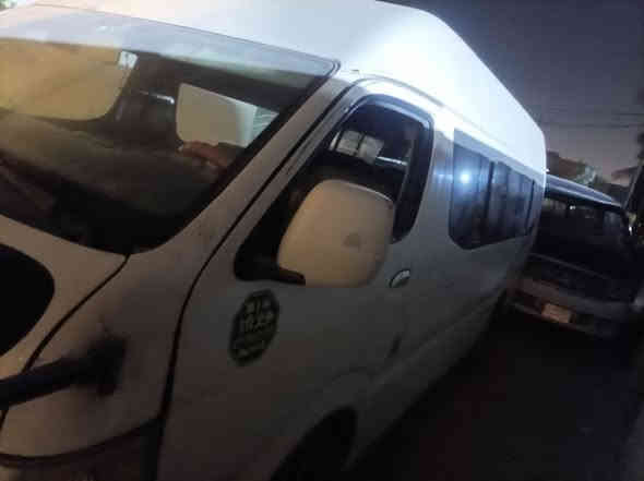 شيري موديل 2012رقم بابل انكليزي باسمي مصفرة هيئة وغرامات وضريبه  محرك وكير كاز كرنفال مكفولات تخم تاير بيها طخات وشوية خياس السعر 70 وبيها مجال *********** واتساب وهذا رقمي الثاني ***********
