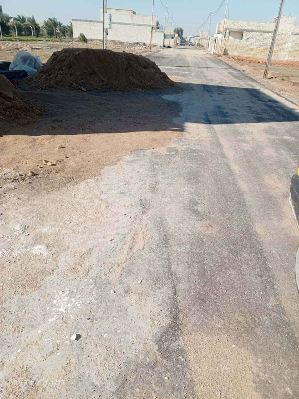 عرفه ميت متر 100 للبيع الواجهيه 5 متر خدمات كامله ماي صوبين الاناره صوبين  شوارع تبليط 10 متر العنوان شارع الصب شارع اسواق تلعفر تبعد عن الشارع العام 600 متر نجف كامله الخدمات اي استفسار الاتصال بالرقم ***********
