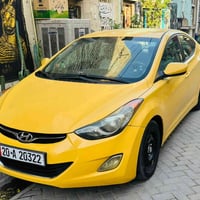 النتره ١٢ أمريكي حادثهه مثل ما واضح فقط في امريكا تخم تاير تبريد سياره...