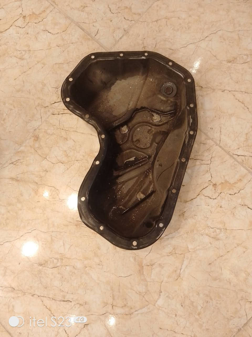 سلام عليكم غراض افلون للبيع جوه سوك درايم شفت مال حاوي ضمان كل شغله تاخذه ضمان مبغره صدر خلفي صفحه يمنه كامل مال حاوي كفر بصمه كامل شغال بكلايت اشره خلفي كلشي مابي مال كصه عنابر كلشي مابي يحتاج بس واشر كينون كامل هوه وليبده  صفحت سايق قفل مال بنيد شراي ماقصر ويا ***********
