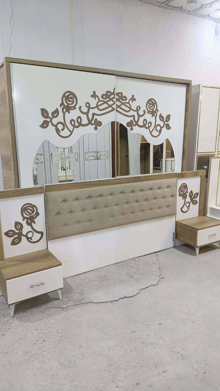 💎💗 غرفة نوم 5 قطع تركي 🇹🇷 
💯 نظافة 85%
 نظام سلايت
💸 السعر 400
🪛 شد مجاني
🚚 نقل مجاني
محافظات بكروه 💥  
إشارة 
إشارة 
إشارة إلى الأصدقاء 󱢏


**إذا كنت صاحب هذا الإعلان وتريد حذفه لأي سبب، رجاءا أرسل رسالة إلى الدعم الفني**