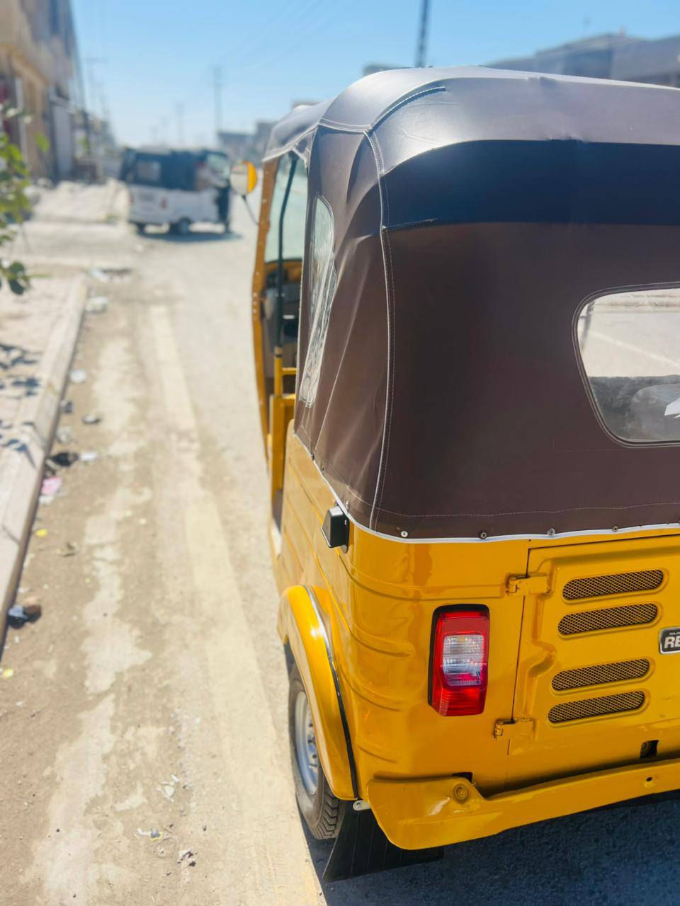 البيع 2018 محرك 21 مصبوغه جماليه جاهزه على اخر حبايه ربع ما تذب عليها ***********
