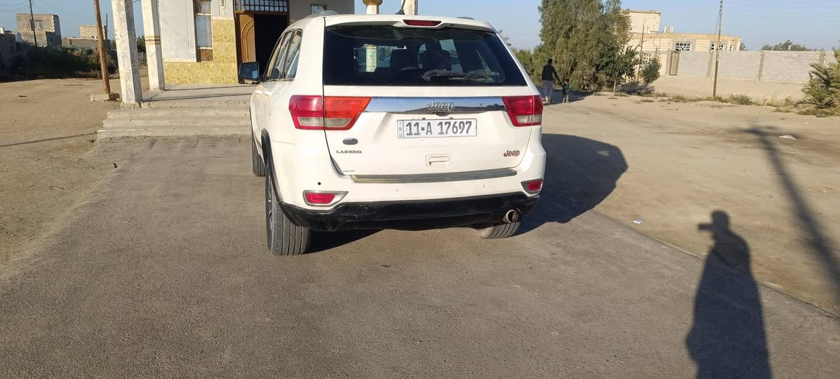 جيب لاريدو موديل 2011 رقم بغداد ب اسمي
مكينه 3.6 كير مكينه كفولات
تبريد شغال 
حداديه جديده 
تخم تاير جديد 
سياره جاهزه 
سياره مبدل بيه جنطه فقط
السعر 160 وبيه مجال 
مكان السياره الطار
رقم صاحب السياره 
‏  ***********  ‏
ملاحضه اني مكلف بالنشر
