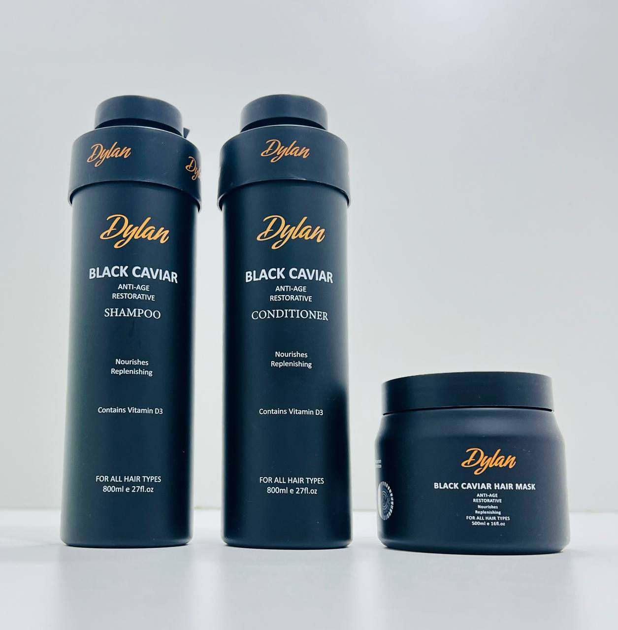 🖤 مجموعة بلاك كافيار – علاج فاخر لشعر ينبض بالحياة

ثلاثي العناية الفاخر من "Dylan" مصمم خصيصًا ليعيد لشعرك شبابه، قوته، ولمعانه الطبيعي، مهما كان نوعه.

1️⃣ شامبو بلاك كافيار – 800 مل
يغسل الشعر بلطف ويغذّيه من الجذور حتى الأطراف، بتركيبة غنية بفيتامين D3:
- يغذّي ويعيد الحيوية
- يعزز مرونة الشعر ولمعانه
- مناسب لجميع أنواع الشعر

2️⃣ بلسم بلاك كافيار – 800 مل
يرطّب بعمق ويعيد التوازن لشعرك بعد الغسل:
- يعالج التقصف ويمنح نعومة فورية
- يغذّي ويقوّي بصيلات الشعر
- مثالي لكل أنواع الشعر

3️⃣ ماسك بلاك كافيار – علاج مركز
الخطوة الأخيرة لعناية متكاملة:
- يعيد بناء الشعر التالف
- يمنح كثافة ولمعان طبيعي
- مناسب لكل أنواع الشعر

بشرط الي تاخذه منج تكتبلج قصيدة غزل وشكر 🔥🔥

سعر العرض كامل  / 41

تـــــــوصيــــــ🚗ــل بغـــــداد 4 محــافظات 6


**إذا كنت صاحب هذا الإعلان وتريد حذفه لأي سبب، رجاءا أرسل رسالة إلى الدعم الفني**