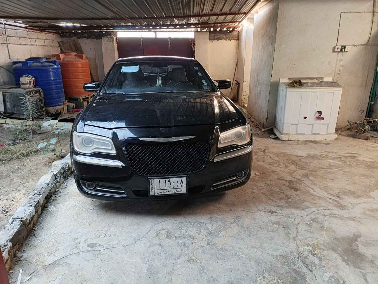 اوباما 2013 اصولي فول مواصفات رقم ميسان راعيهه بزبير ..محرك نضيف حدادة بيهه ضربه بداير الحوض الخلفي ...السعر 170 وبيهه مجال رقمي *********** Singapore
