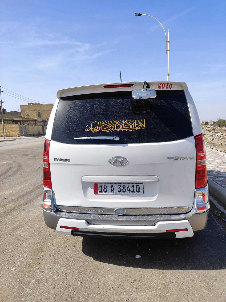 سيارة للبيع موديل 18 مسكر بلادي فول مواصفات مكينة لا بخار ولا تنقيص مصفرة هيه وضريبة  تحويل ثاني يوم مكفولة ما عدة شبر صبغ يم البك لايت الورة رقم بابل انكليزي 
***********
