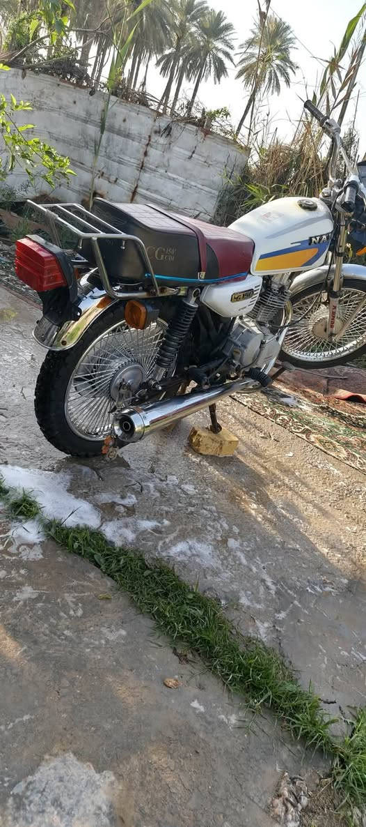 سلام عليكم دراجه تايكر تانكي نامه كله جديد كلك
الدراجه 4 كير جديده بيع السعر 400

وذا تريد مراوس موجود حسب القناعه 

مكاني بابل الهاشميه الرقم ***********

متواجد عل خط او واتساب
