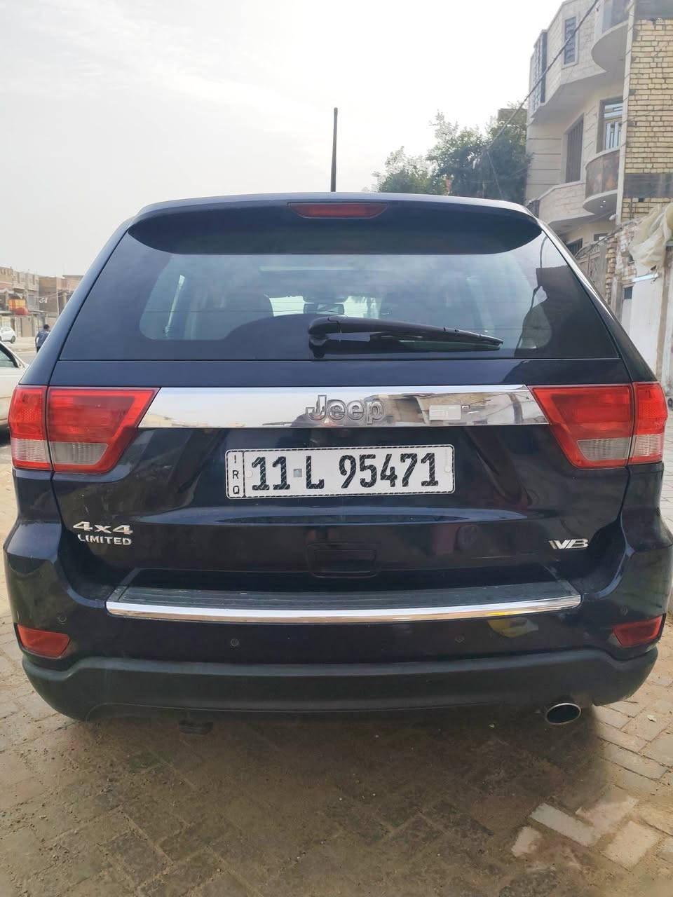 جيب 2013 خليجي
السعر 168$وبيه مجال 
بسمي شخصيآ هزه وسنويه جديدة
الرقم الجديد
فول مواصفات المتدد ١/١
بصمة 
بنوراما 
حساسات امامي خلفي 
جنطه كهرباء
شاشة جبيرة 
كشنات جلد وكهرباء
محرك 3600
وباقي المواصفات معروفة 
مكاني مدينة الصدر
رقم الهاتف ***********
