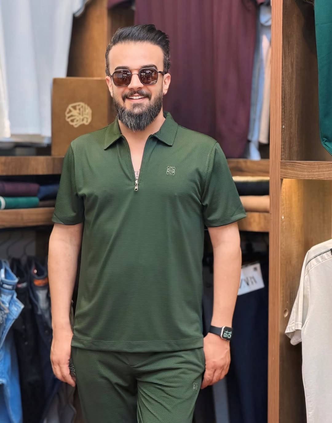✨ Rezhwan✨
👔 لەگەڵ ئێمە شیک پۆش و براند پۆش بە 🛍️
📍 ناونیشان: سلێمانی - ناوبازار - تەلاری نەقیب - دکان ژمارە 61-62
🔶 العنوان: سليمانية - عمارة نقيب - رقم محل 61-62
🚖 گەیاندنمان هەیە بۆ هەموو عێراق 🚖
توصيل متوفر لكافة محافظات العراق 🚕
📞 پەیوەندی / للاتصال:
***********
***********#سليمانية #عراق #موديل #تراكسود #كوردستان
