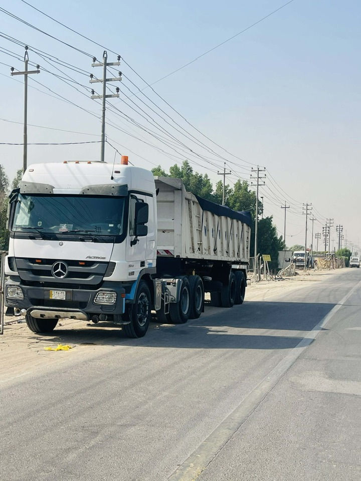 السلام عليكم اكتروز للبيع موديل ٢٠٠٥ بموديله مامعله كير كهربائي مكينه ٨تختم تاير رقم بصره باسمي السياره كفاله عامه رقم الموبايل ***********
