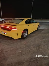 جارجر البيع موديل 23 اصل فئة جيتي رقم بغداد سياره جاهزة من كلشي منضومه...