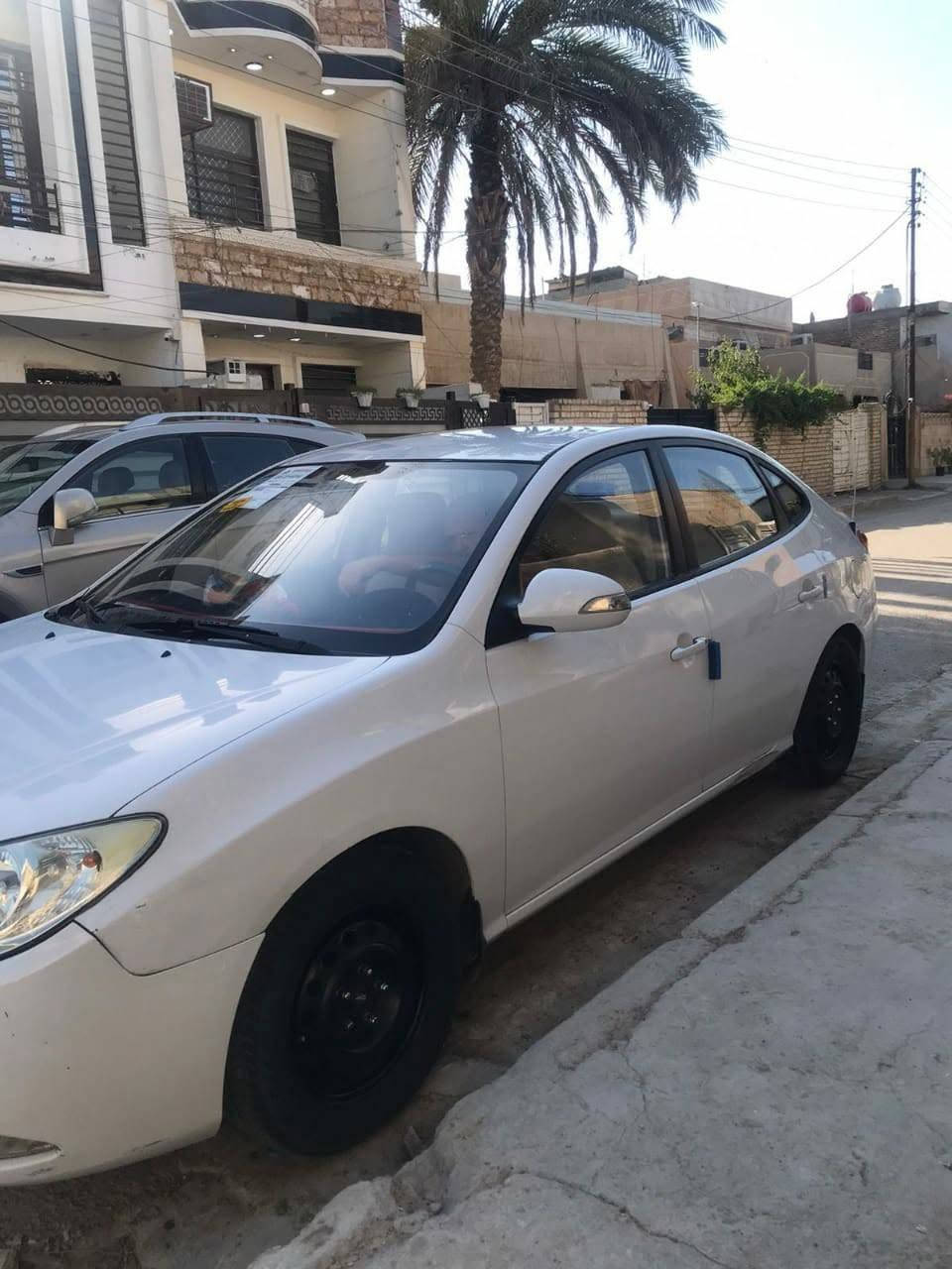 ١١ خليجيه قطعتين صبغ بدون دواخل ١٦٠٠ السعر ١١٣ بغداد ***********
