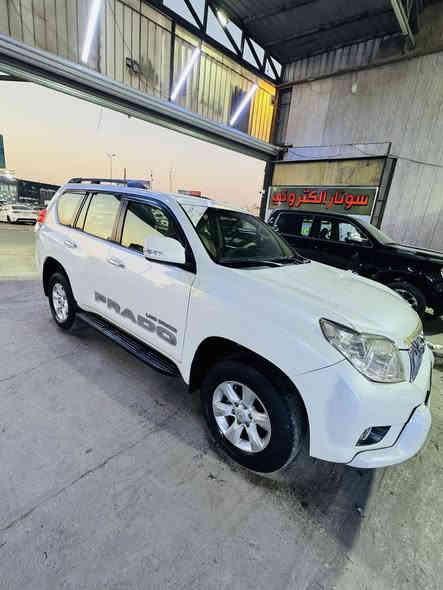 السلام عليكم 
برادو 2011فئة TX.L
للبيع او للمراوس 
مكفولة كفالة عامة من التبديل و الصبغ و الفتح 
بيهه بارد جداً بسيط مكان واحد فقط 
لون ابيض لؤلؤي
مكينة 2700مكفولة والكير مكفول 
شاشة اندرويد 
مري شفط
تبريد 3 قطع ثلج 
فور ويل 
ثلاجة 
اشاير بلمري 
جامة خلفية قلابة 
السيارة على وضع الشركة ماشية 215 الف كيلو
السعر :220 وبيهه مجال بسيط 
للتواصل والاستفسار : ***********
مكاني بغداد / الحرية/ شارع 30 
او : الحرية ساحة عدن مجاور ميزانية العماد
