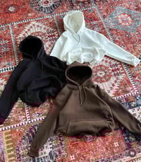 هوديات وقماصل للبيع جديد غير مستخدم للبيع شلعه بسعر كلش حلو ومناسبة  ا...