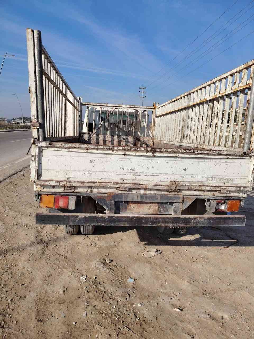 كنتر مسيوبوشي  عضم  موديل 92
 للبيع او مراوس بكيا فحل 4000 / ونطي فرق 
طول 4 ونص متر
رقم انكليزي بسمي 
مكينه بيه بخار قليل 
مكانه ديالى بعقوبة 
السعر خاص او اتصال 
***********
