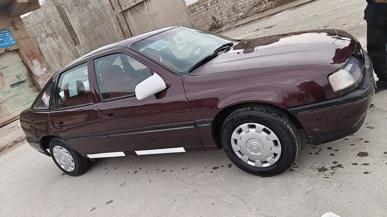 اوبل فكتره رقم كركوك السنويه مشروع وطني 2028دفتربانزين بيها مويل 91كير محرك صدر شرط تخم تايرات جدد اسلايت بريك ABSتدفه شغاله بدون حادث صبغ جماليه فقط للبيع ومراوس (السعر32/التوصيل((***********))
