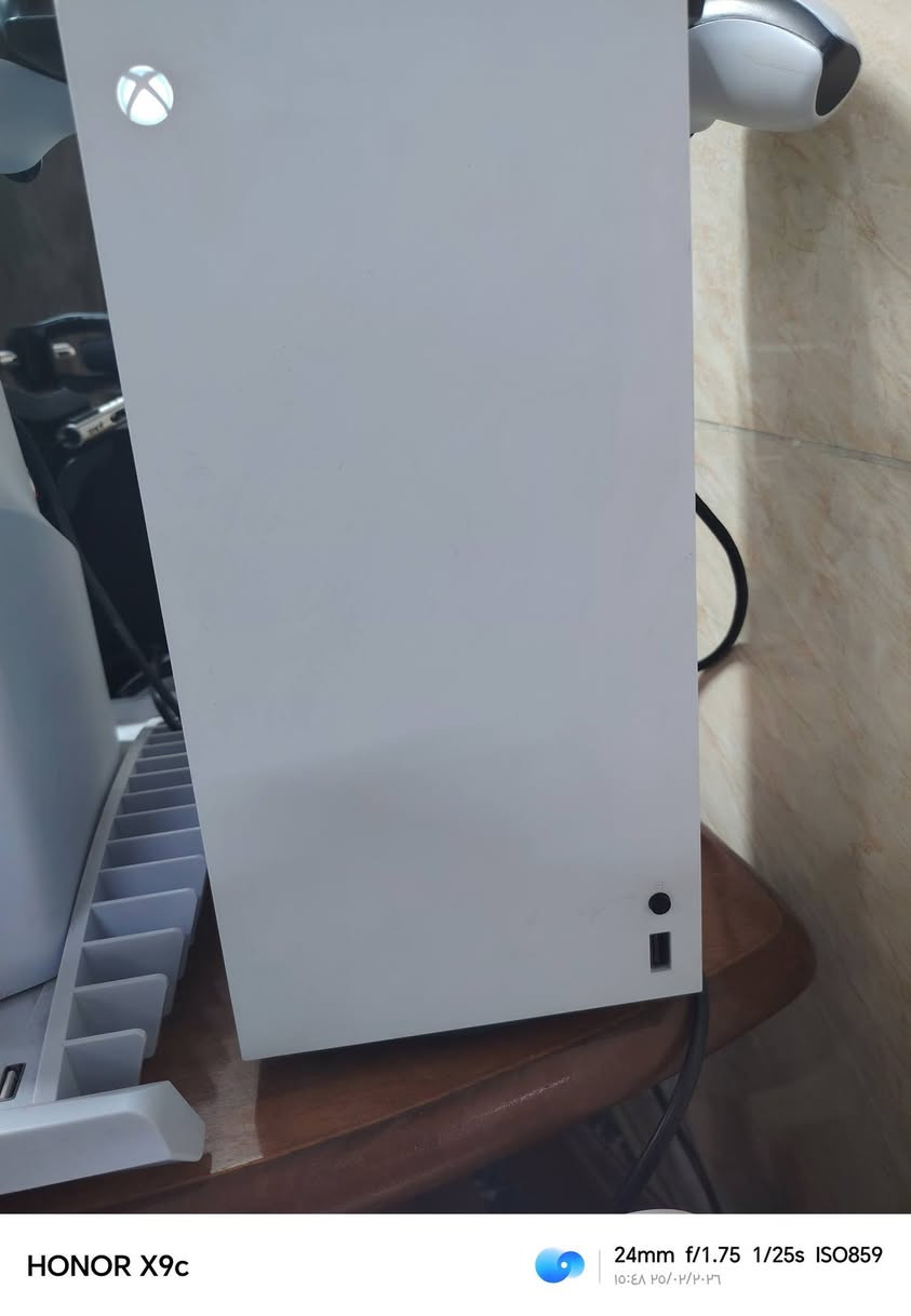 اكسبوس سيرس x. نسخة دجتال
غراضه جوستك وكبيل شحن والكهرباء
الجهاز اصدار 2024
استخدام قليل جدا غير مفتوح ابد
السعر ٦٢٥ الف
متوفر توصيل لكل مدن العراق على المشتري يكون


**إذا كنت صاحب هذا الإعلان وتريد حذفه لأي سبب، رجاءا أرسل رسالة إلى الدعم الفني**