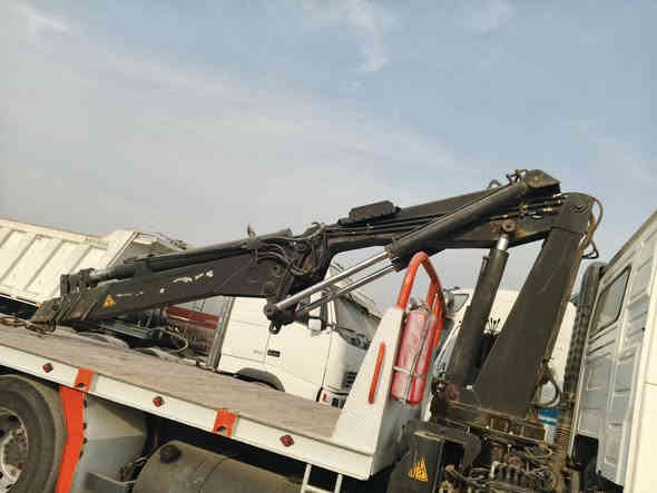 الوزن 10طن 

عدد سلايت 5

السعر 50

مكان كركوك

***********
