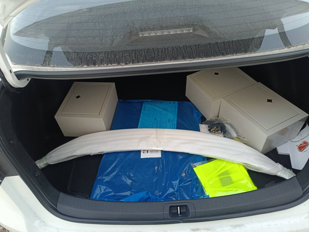 تويوتا كرولا هايبريد موديل 2025.
فول مواصفات.بصمه .شاشه كاميرا
سفر كيلؤمه تر هه رزانترين سعر 📌🔥 
*********** واتس اب 
***********
موجود في اربيل معرض چاينا كارس 📌
