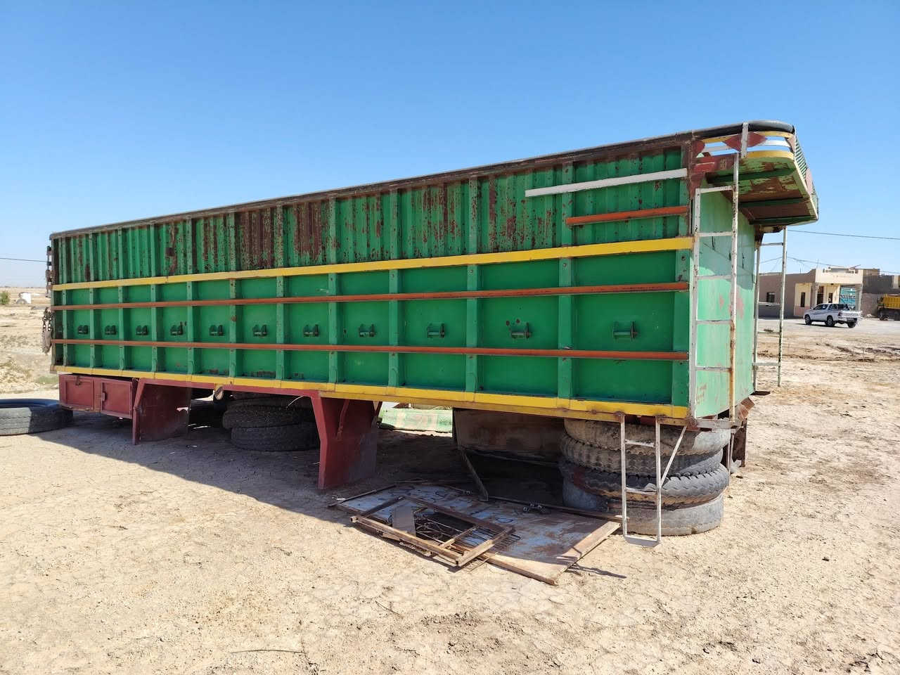 بدي البيع طول ٧وربع ***********
