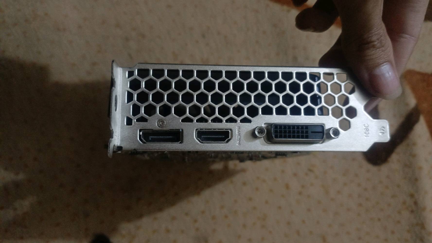 لمعرفة التفاصيل واتساب
كارت شاشة 1050ti
