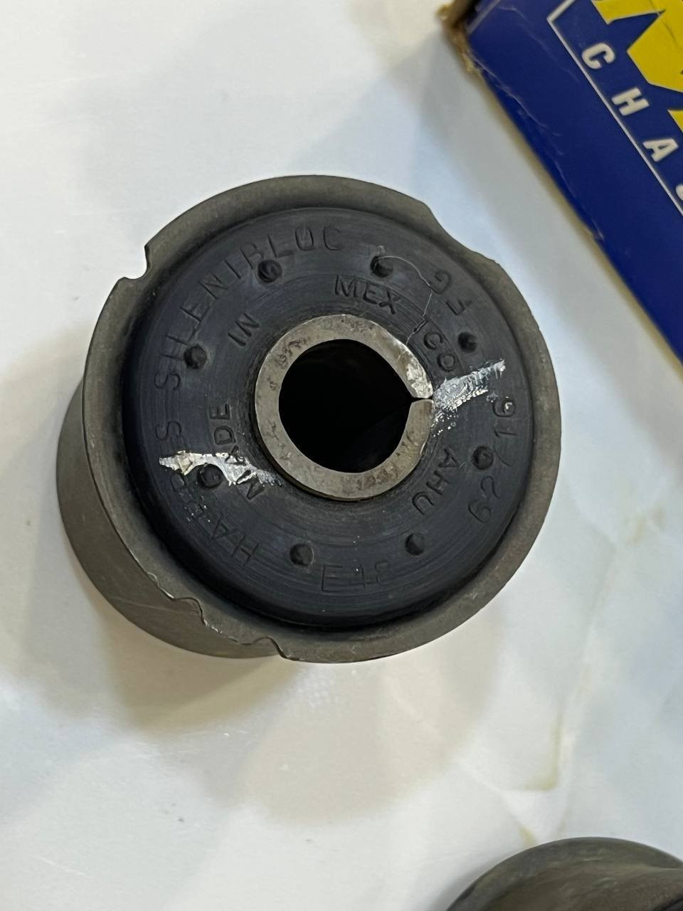 ربل هاوزن خلفي اصلي MOOG
*********** مكاني بصره يوجد خدمه توصيل كل المحافظات
