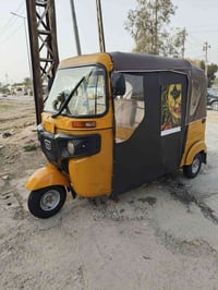 تكتك ٢١  جاهزه إلى   شغل   تحويل ثاني  يوم  بسمنه  مكفولة 07713134232