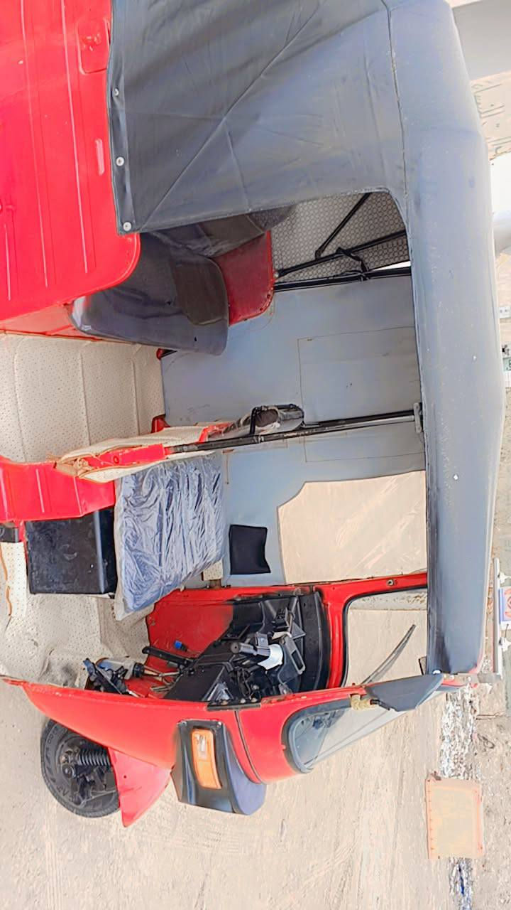 تكتك البيع موديل 18 بية مكينة عشرين بكاني بغداد المعامل سعر 3 وقمي ***********
