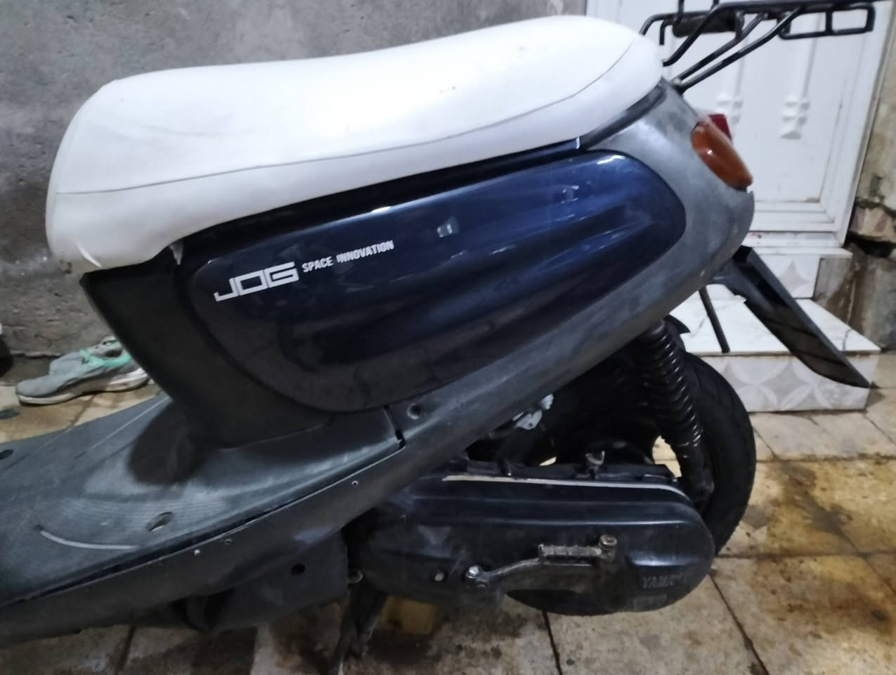 دراجه منغولي نثيه دراجه زوج تواير جديد غيراض جديده كفرات ولا زلغه دراجه اتخبل ما بيها اي شي جاهزه من كلشي فقط الاشاير ما يشتغلن السعر 315 وبيها مجال مكاني ناصريه مركز 
رقم***********
