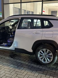 كورولا كروز • ٢٠٢٥ • هايبرد