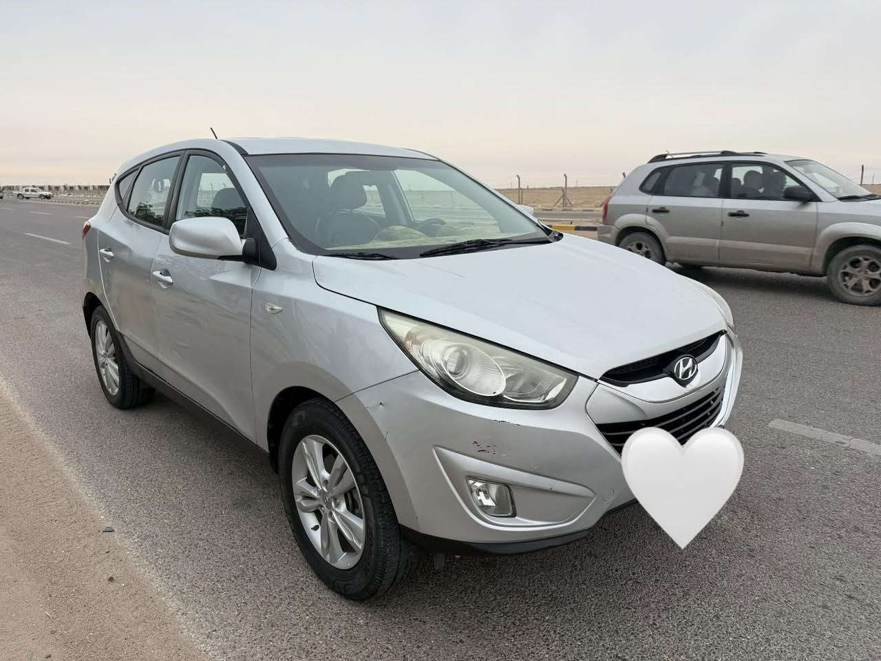 للبيع توكسان مديل 13 السعر 50 / ‭0786 204 6452‬
