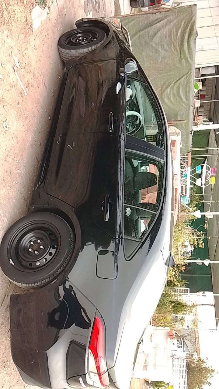 كورلا امريكي 2024 معوقعين
سعر 140 
نقص بس رادار 
بس بنيد مبدل 
ماشية 18 ميل 
***********
