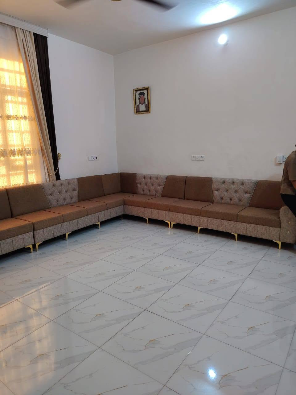 السلام وعليكم 
محلات ابو حسين 
تم تسليم طلب ديوان 14 متر 
شغل درجة اوله 
ضمان 3 سنوات 
*********** / ***********
كرار الشمري
