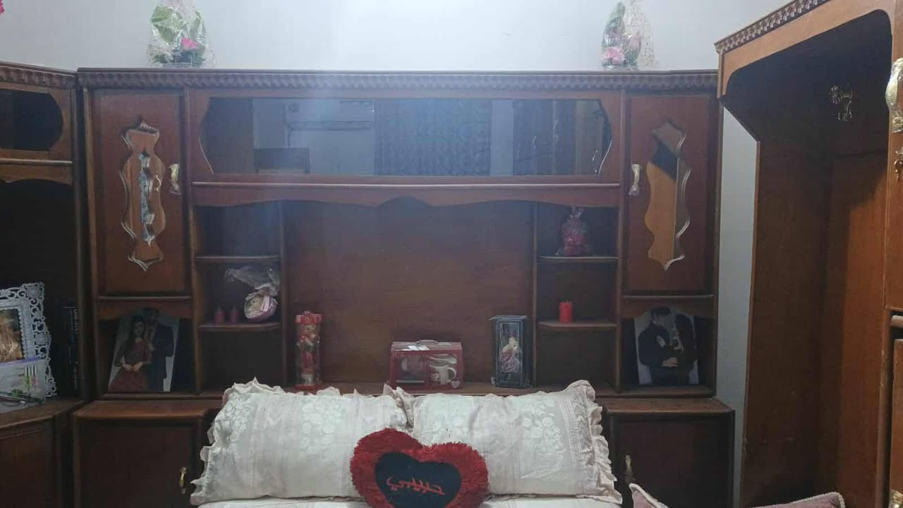 غرفه نوم للبيع نظيفه حطاطه
+9647892492788 رقم الهاتف للاستفسار 
عنوان صقلاويه 
السعر ٤٠٠ بي مجال


**إذا كنت صاحب هذا الإعلان وتريد حذفه لأي سبب، رجاءا أرسل رسالة إلى الدعم الفني**