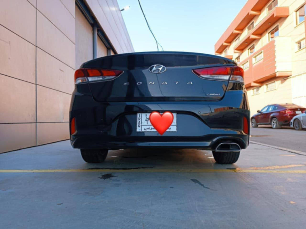 السلام عليكم
للبيع او مراوس
 سوناتا ٢٠١٩ وارد امريكي 
فول مواصفات vip بانوراما 
حادثها دعاميه وبنيد ايرباك ستيرن فقط 
ع ايدي اني مستوردها
كشنات جلد تدفئه تبريد كشنات + كهرباء الكشنات الاماميه 
خزن ميموري 
تحكم ستيرن تدفئه ستيرن 
شحن وايرلس 
اوتو هولد + سايد بريك كهرباء 
بردات خلفيه بلادي حساسات خلفيه + رادار امامي + نقطة عمياء
وبعد هواي مواصفات الجناي يعرفها
بأسمي تحويل مباشر المكان بغداد  
للاستفسار *********** مهندس بهاء
