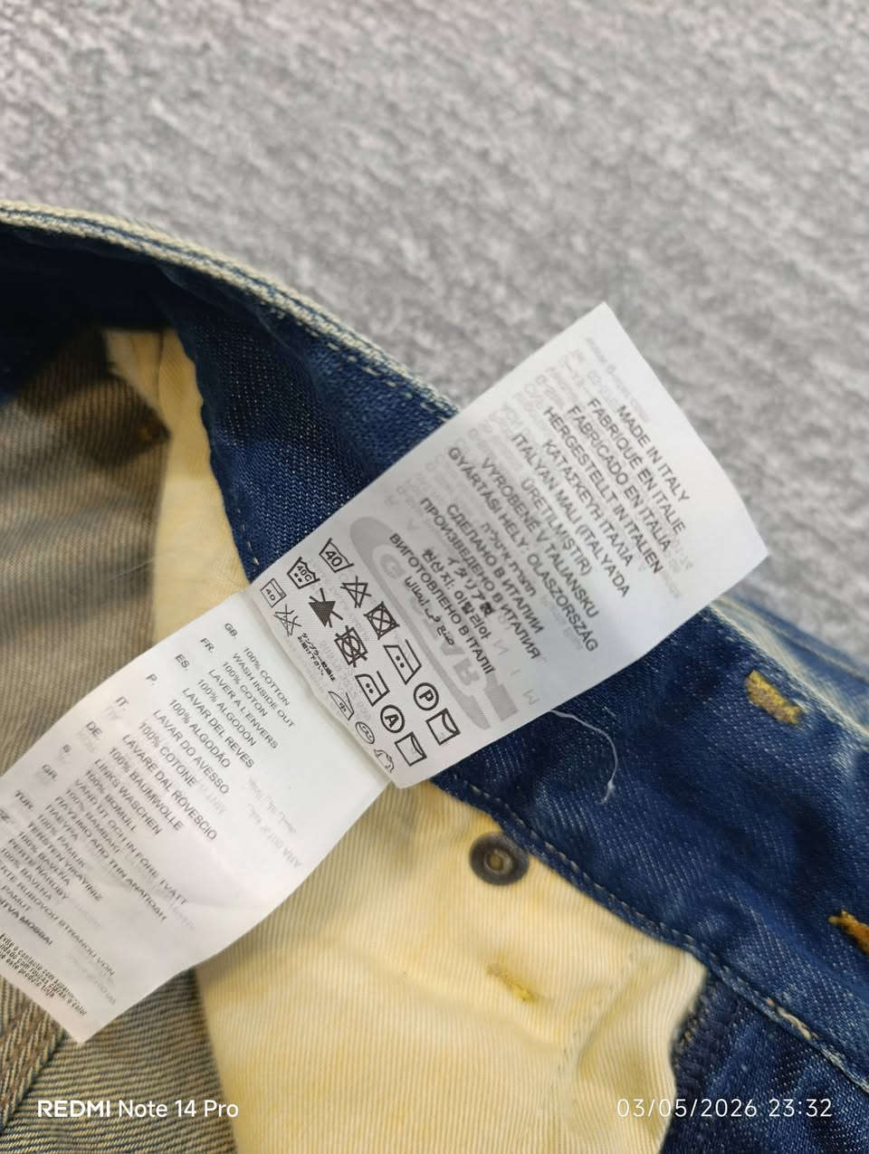 G-star
بنطرون جيستار غير مستخدم 

قياس 30-32
طول115
توفير توصيل للكل محافظات


**إذا كنت صاحب هذا الإعلان وتريد حذفه لأي سبب، رجاءا أرسل رسالة إلى الدعم الفني**