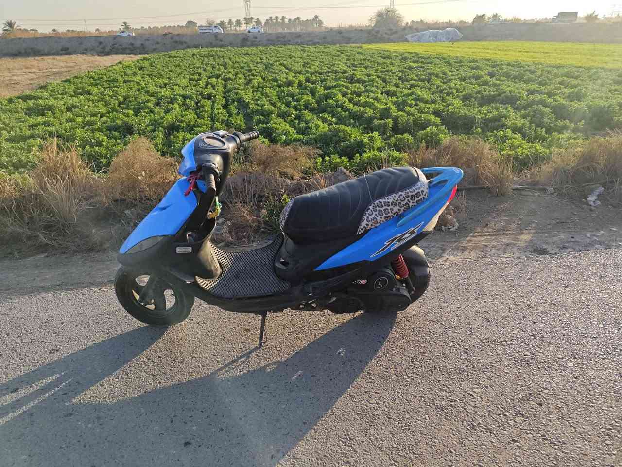 سلام عليكم الدراجه للبيع مكينه 55 وبيهة كلجات وبيهة نواعم مكاني ناحيه الرشيد اي استفسار خاص او***********8
