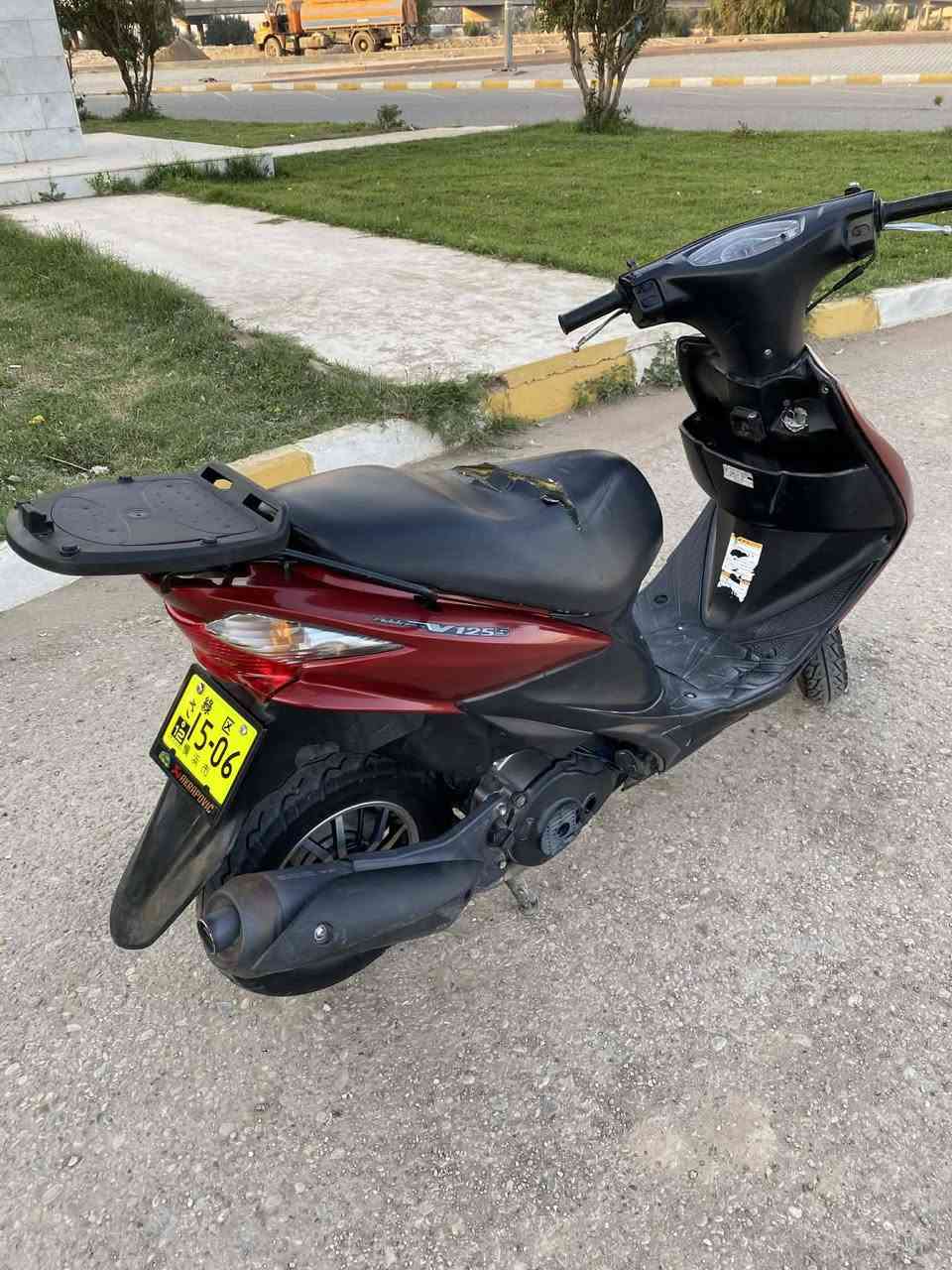 السلام عليكم دراجه ادرس نوزي مفتوحه فقط مره واحده شاشه شغاله كل شيء شغال عنده سلفل للبيع السعر 600 وبيها مجال مكاني كوت


**إذا كنت صاحب هذا الإعلان وتريد حذفه لأي سبب، رجاءا أرسل رسالة إلى الدعم الفني**