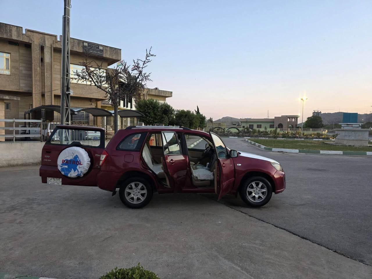 هەرزانترین نرخ
$36 کۆتای          رانیە         *********** ڤایبەر و واتس ئاپی لەسەرە
شێری تیگۆ مۆدێل 2013 گێر تۆماتیک و عادیە و تەبرید لەسەر سویچ
فول ماسەفاتە پێش و پشتی کەپسە سەقف و شانی بۆیاغی نیە و تەنها چەن پارچەیەکی بۆیاغە ناوی هیچی پێوە نیە 
گێر مەکینە موس و بڕاوە  بەشەرت 
کارەبای و تندووتۆڵی بەشەرت
سڵایتە ناوزەردە و ویلکەپی بیلادیە چوار جام کارەبایە جام ئۆتوە ئاوێنە کارەبایە قوفڵ مەرکەزی وکۆنتڕۆڵە رانية, السليمانية
