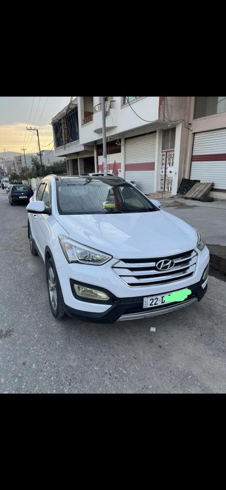 سنتافي 2014 خلجي فول موصفات بيهه 6 قطع سبخ عل صفحه واكع أبيع حيزام بدون دواخل و شاصي  شه رت بجم و ورا كبس  موصفات فول بانوراما كير و مكينه شه رت مكينه 4 سلندر مرغوب و 7 راكب رقم و سنوي جديد سياره ما بيهه دينار مصرف سعر 120$ قفل مكان زاخو واتساب ***********
